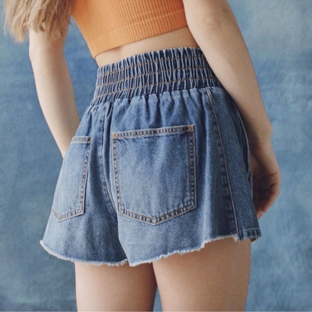 BDG Pull-On Denim Boxer Shorts Lg High Rise Smocked Elastic Waist Cotton Jean - Picture 9 of 16